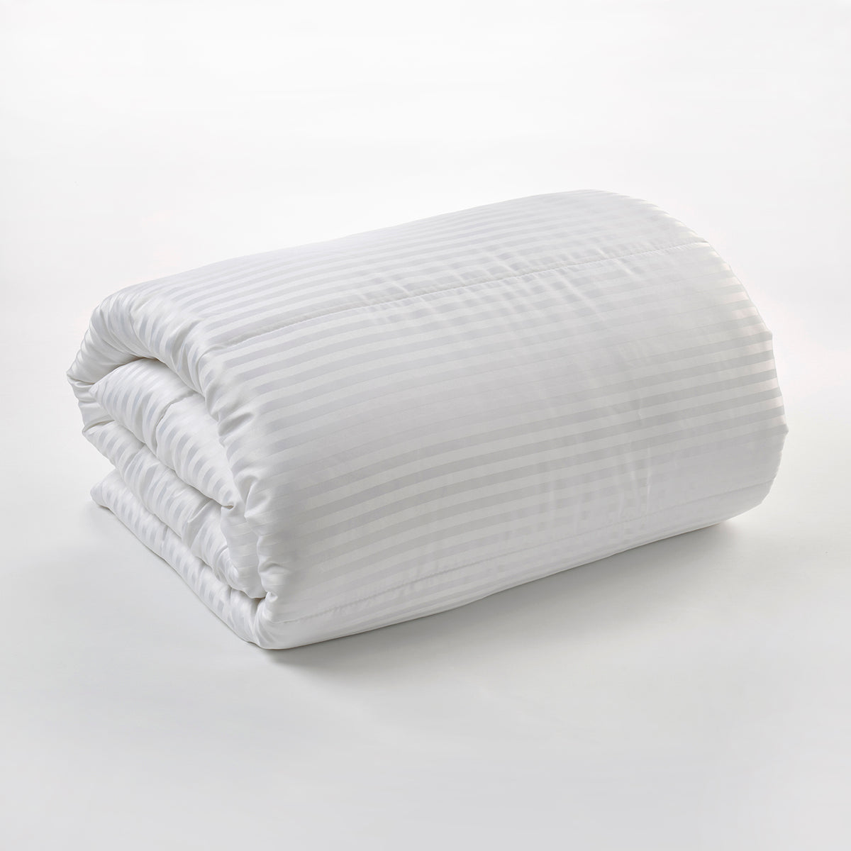 Guest Ready Bed Pack – All Seasons Quilt + 2 Medium Pillows