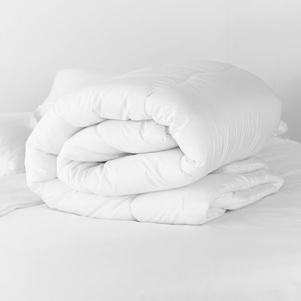 Allergy Plus Anti Stain Quilt All Seasons Tontine