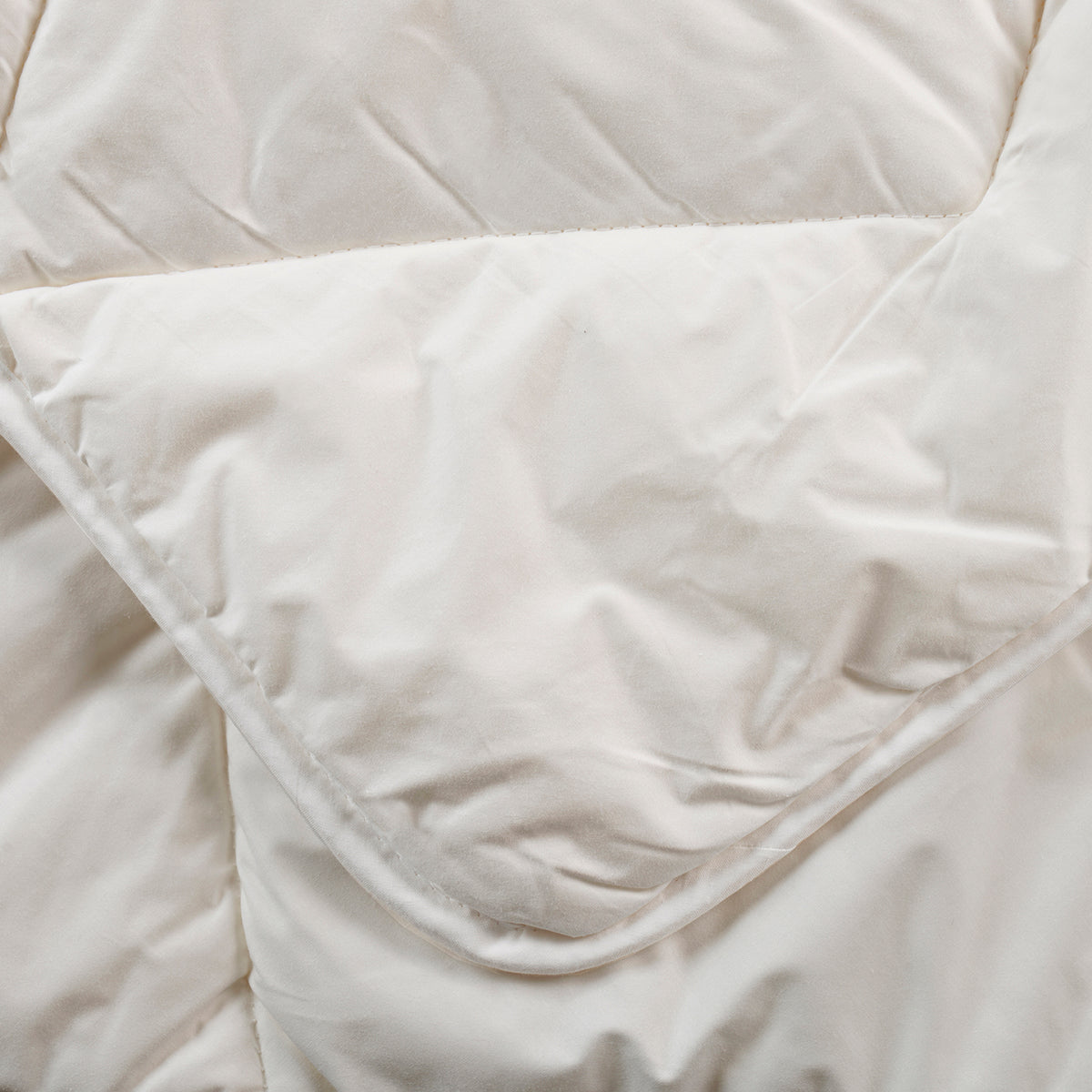 Washable Australian Wool Quilt - All Seasons