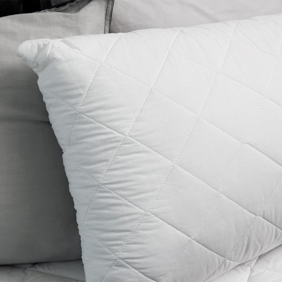 Australian Washable Wool Surround Medium Pillow
