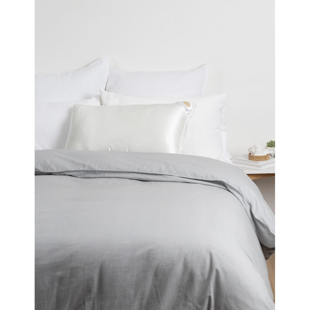 Classic Comfort Mulberry Silk Pillow