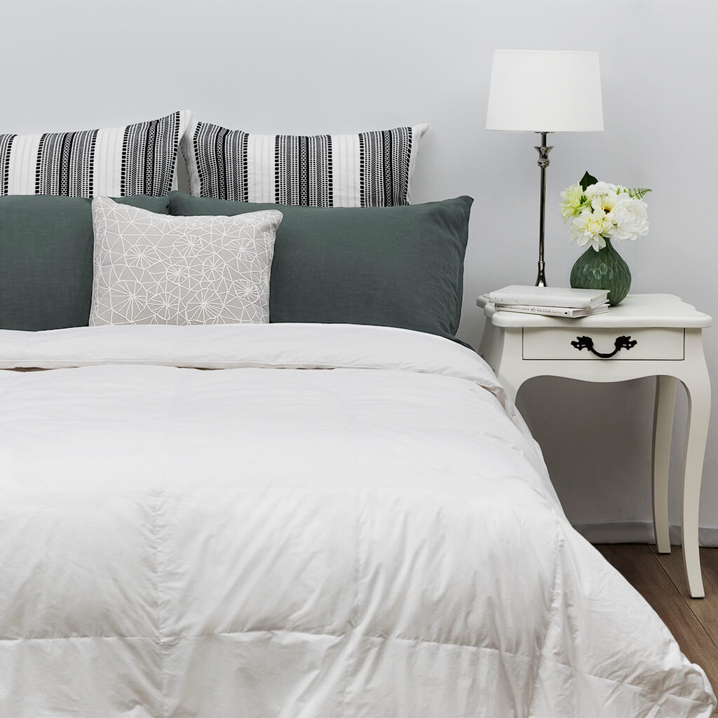 Homestead 80/20 Australian Feather & Down Quilt - All Seasons